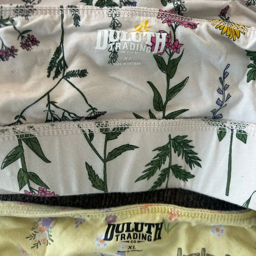 Duluth Trading Co Bralettes - Picture 3 of 5